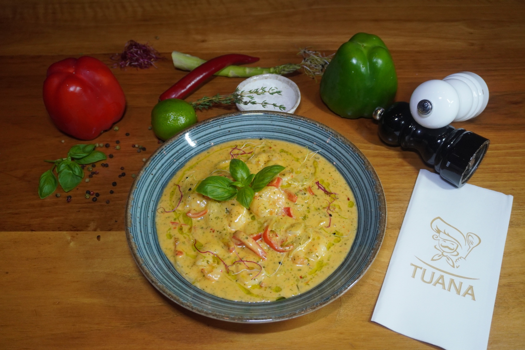Garnalen in romige currysaus